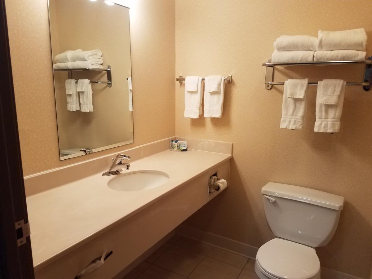 Oak Hill Inn & Suites Canton Eksteriør billede